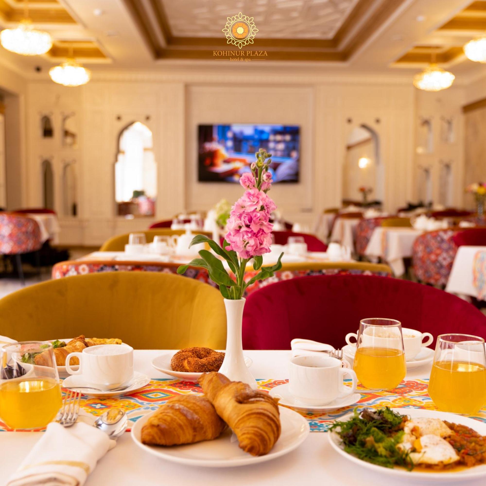 Kohinur Plaza Hotel Samarkand Exterior photo